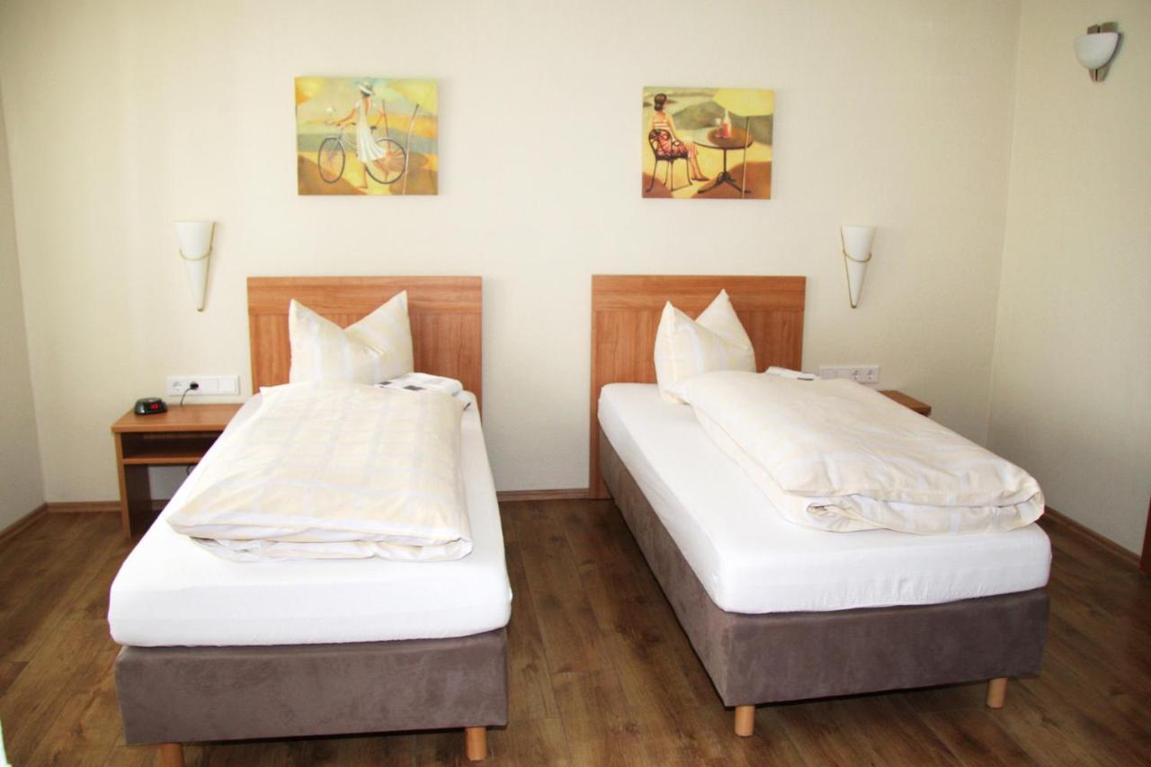 Gaststaette Wicke Hotel เบานาทาล ภายนอก รูปภาพ